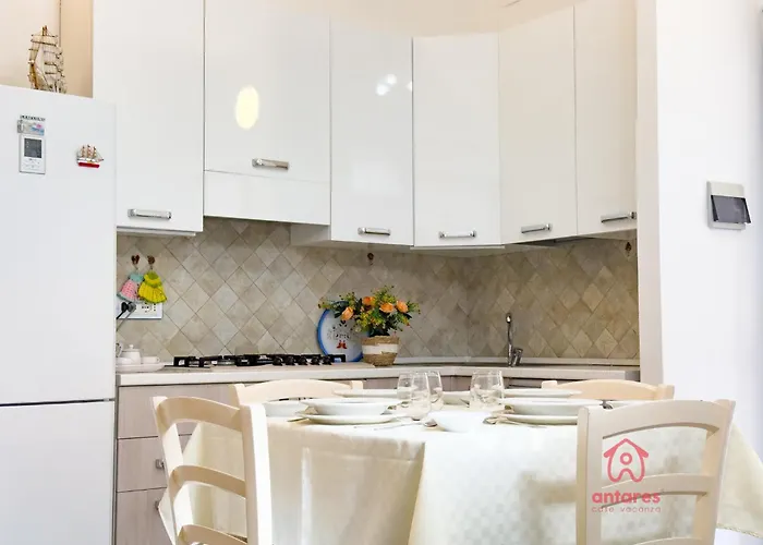 Maison Giselle, Piscina E Mare 度假居 *